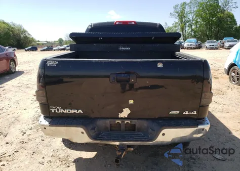 2010 Toyota Tundra Crewmax Limited z USA, uszkodzony, nr VIN 5TFHW5F14AX146442